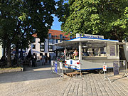 Ficher Vroni Biergarten: Dultstimmung bei Sommer in der Stadt auf dem Mariahilfplatz (©foto: Martin Schmitz)